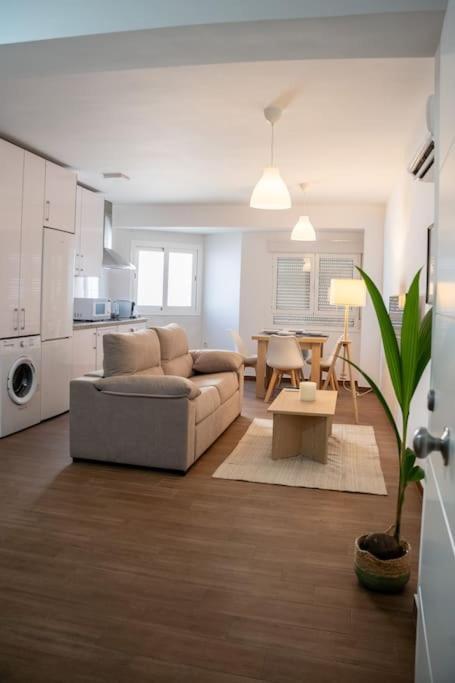 סביליה California Apartament Duenas מראה חיצוני תמונה